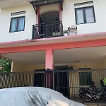 Oyo Life 92779 Kost Arjuna