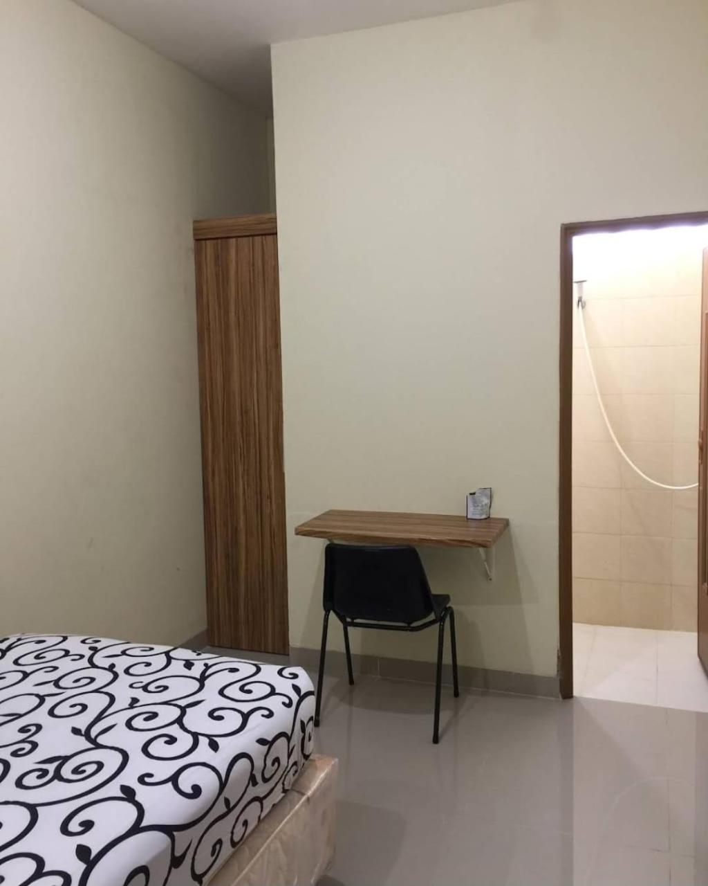 Hotel Oyo Life 92779 Kost Arjuna